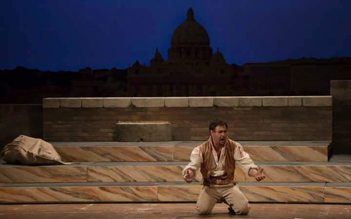 Tosca — Alfredo Sorichetti